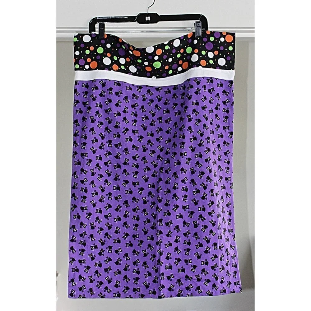 Scary Halloween Pillowcase - Black Cats with Purple Background